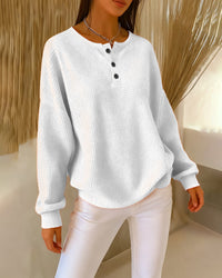BLYTHE | CLASSIC LONG-SLEEVE SWEATSHIRT