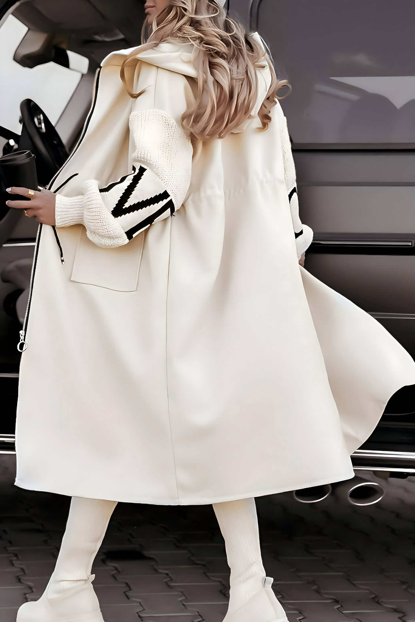 AMELIA | LONG COAT WITH KNITTED SLEEVES AND HOOD