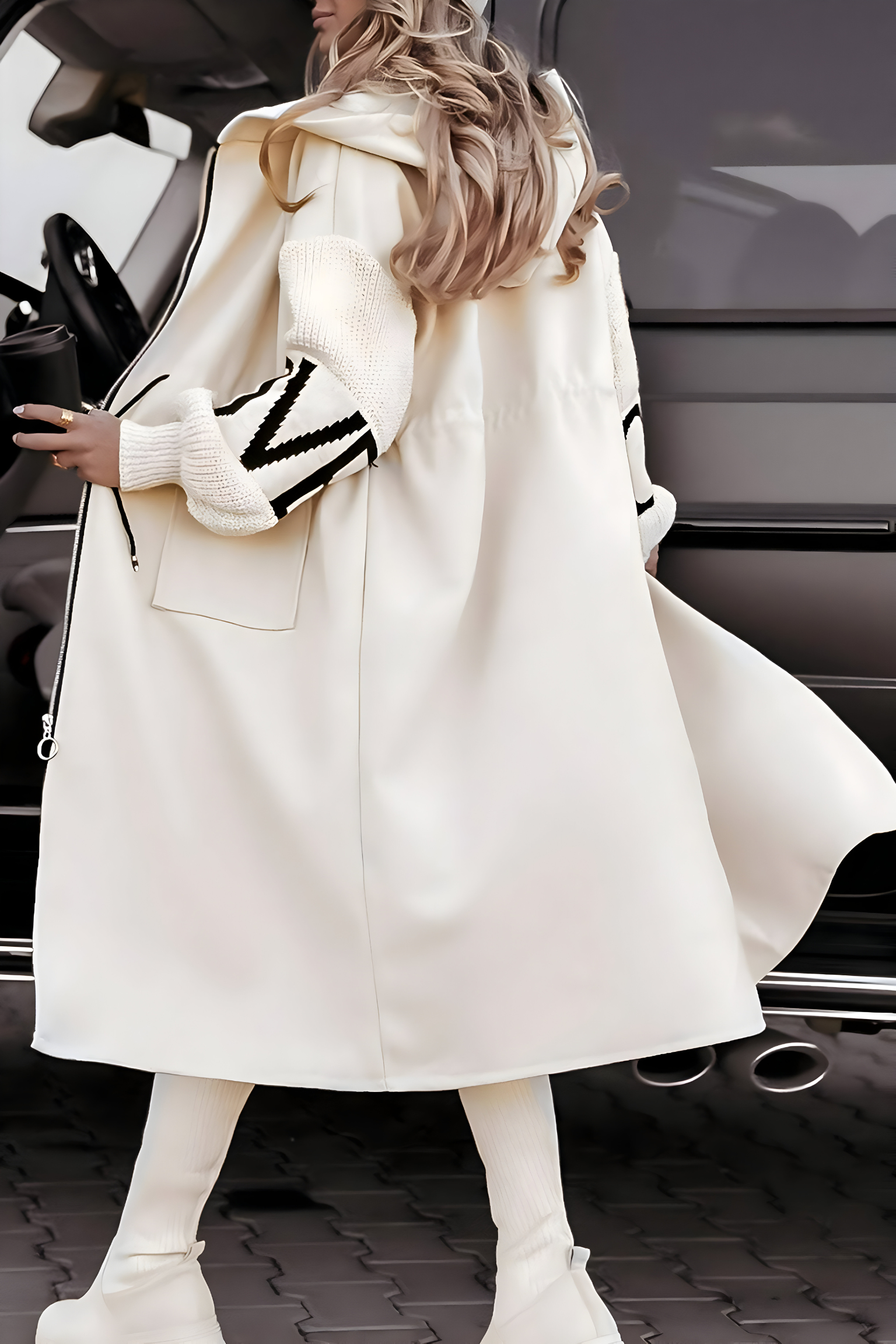 AMELIA | LONG COAT WITH KNITTED SLEEVES AND HOOD