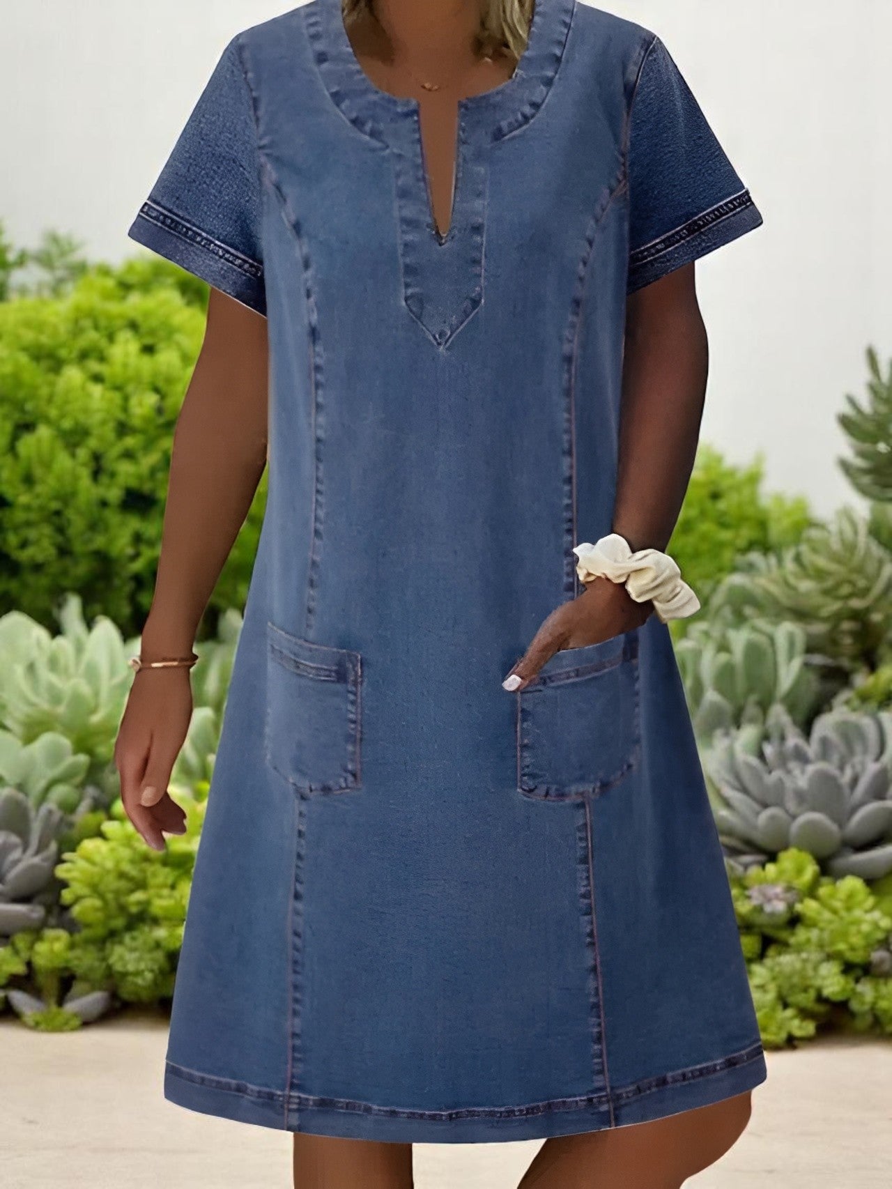 MABELIN | DENIM MIDI DRESS WITH FRONT POCKETS