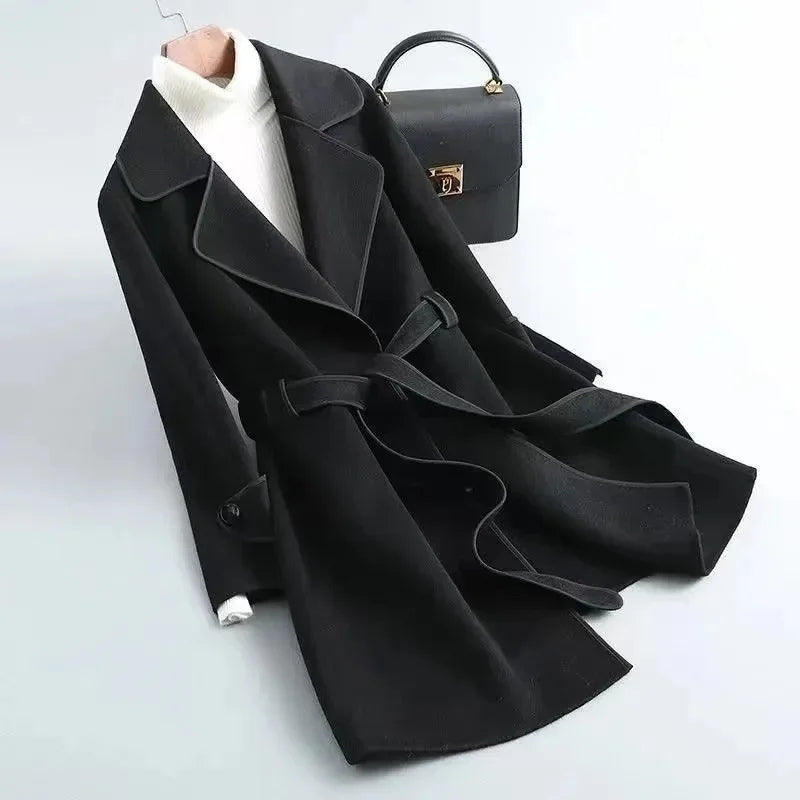 ISOBEL | ELEGANT COAT WITH COLLAR AND BELT