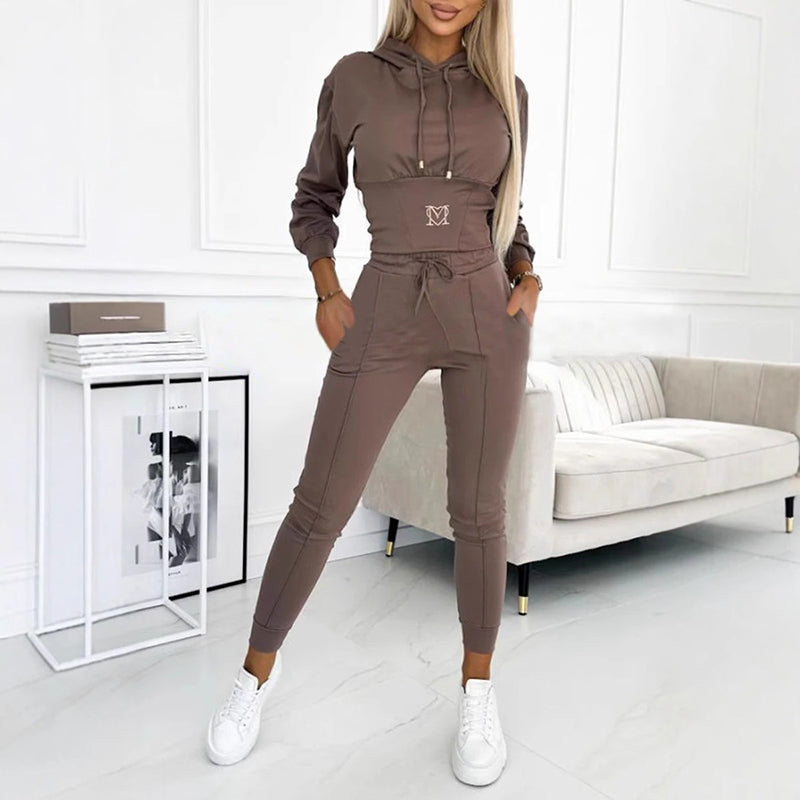 ADELINE | ELEGANT AND COMFORTABLE TRACKSUIT